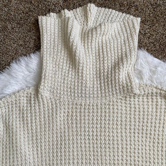 Mud Pie Waffle Knit Turtleneck Sweater Cream Women’s Size Small - Picture 4 of 8